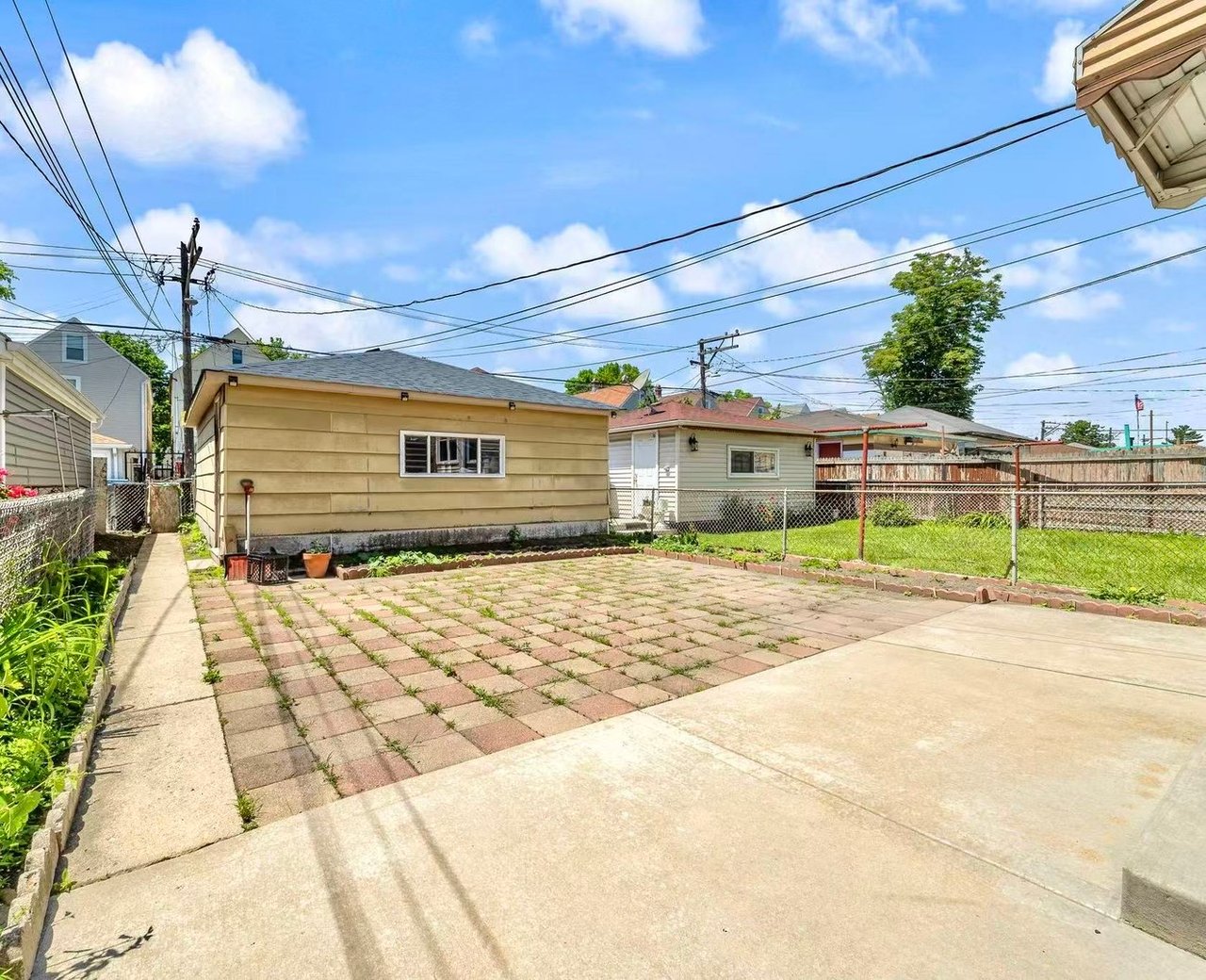 Property photo 17