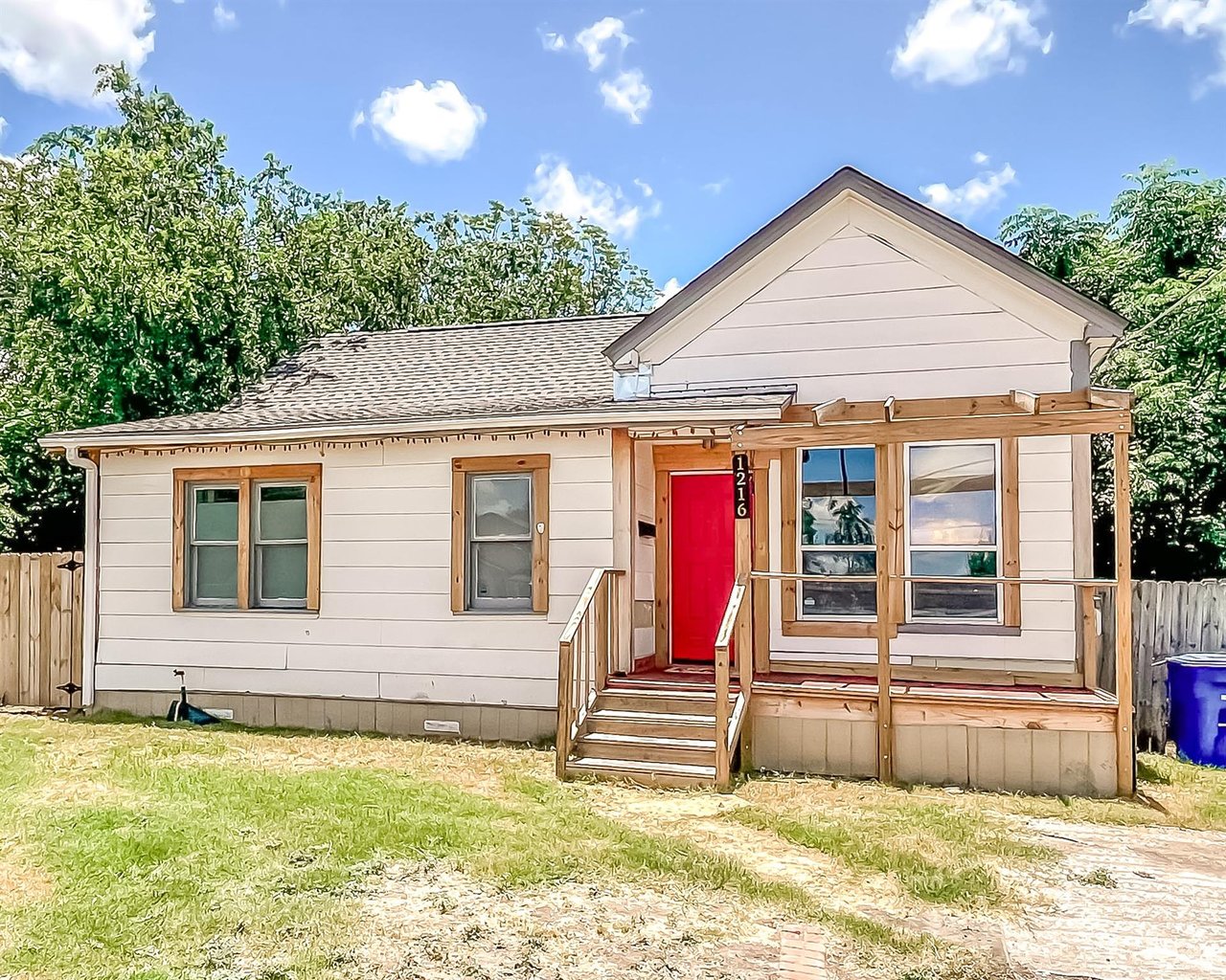 Property photo 1