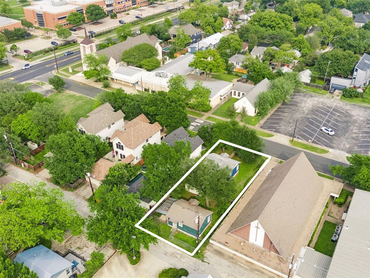 Property photo 1