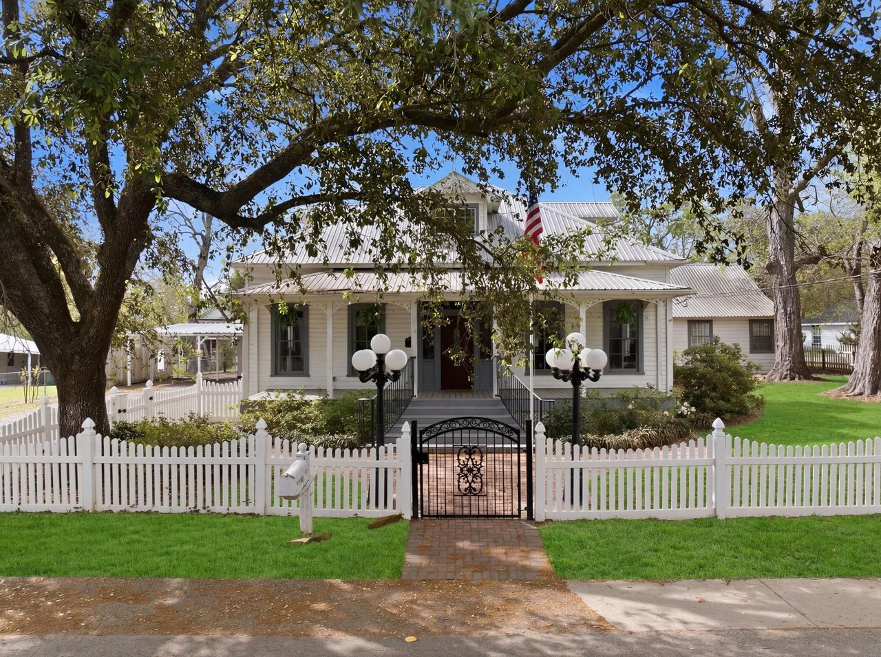 Property photo 1
