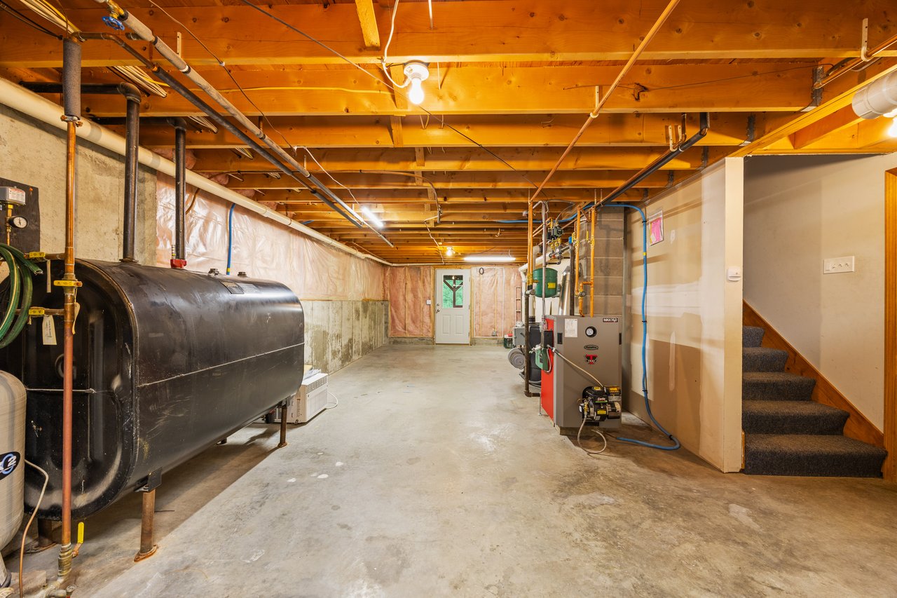 20 Ambrose Circle, Gray