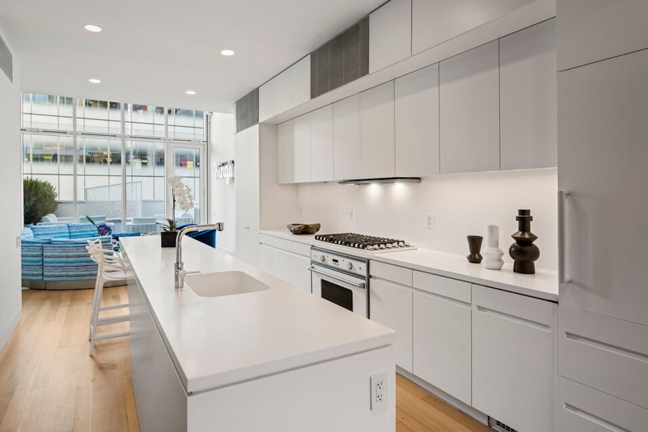 524 West 19th Street #1A