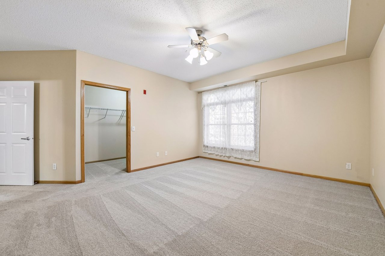 2150 Old School Rd #252, Mound