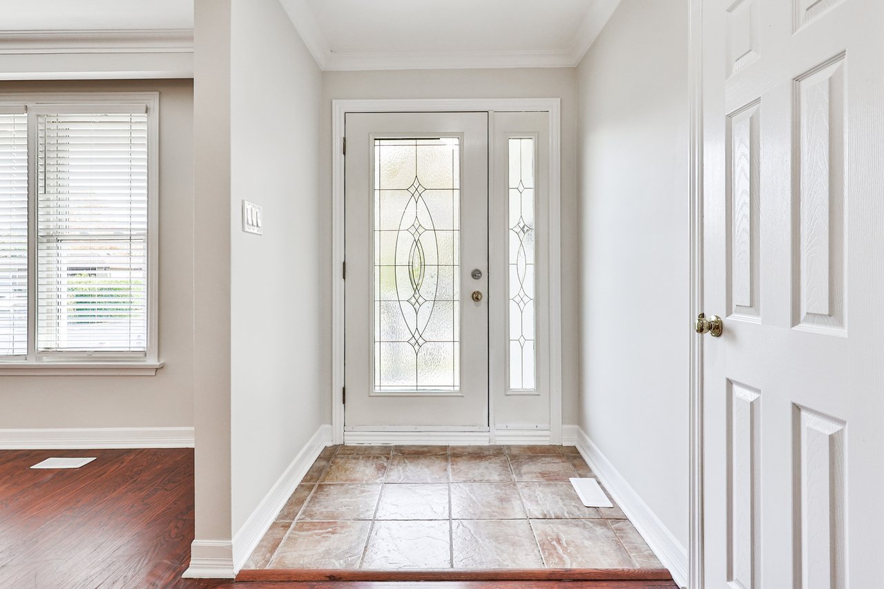 2063 Hixon Street, Oakville