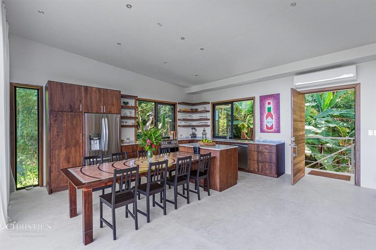 High Enough – Ocean and Jungle View Fourplex 