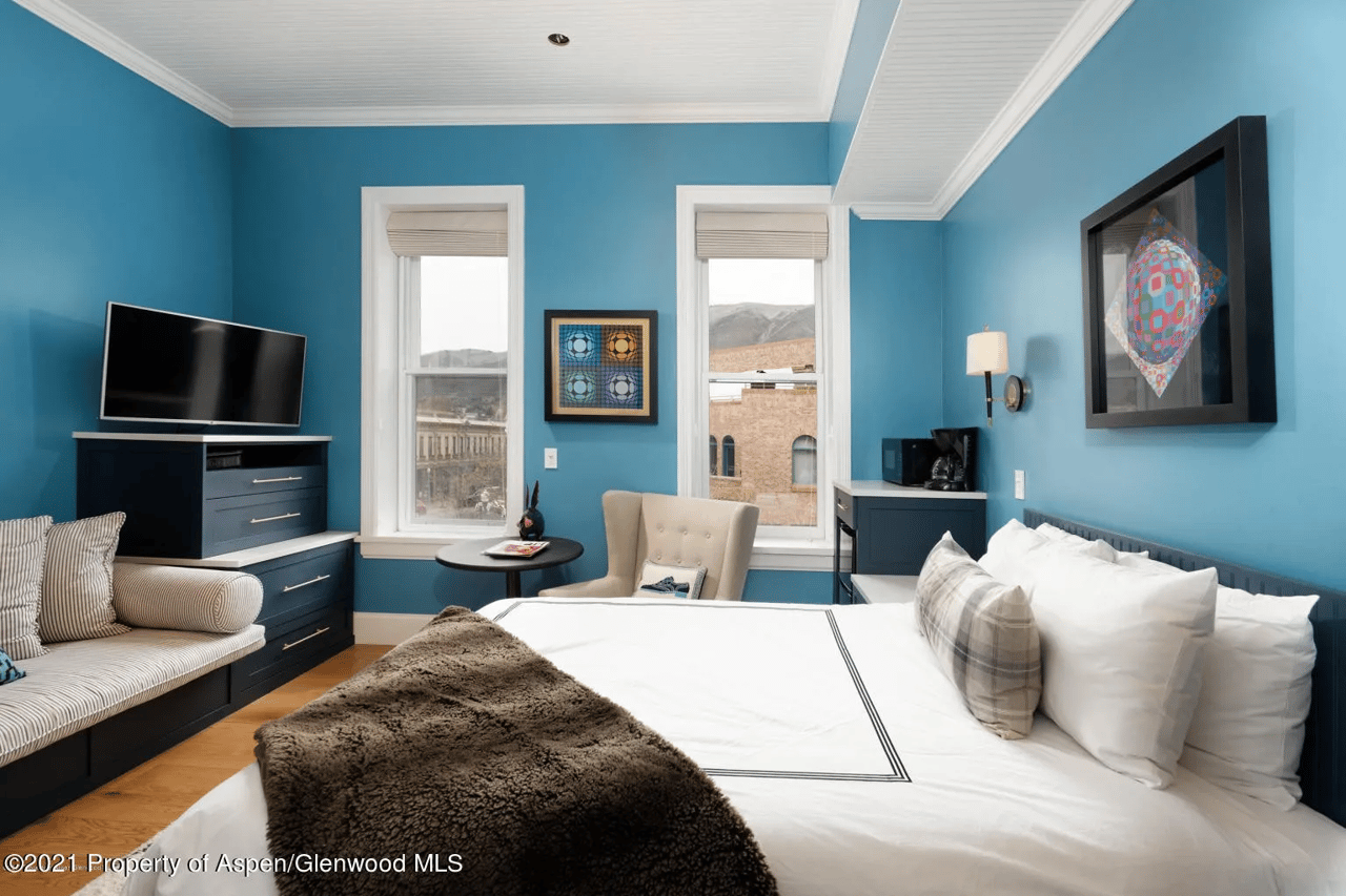 404 S Galena, #205