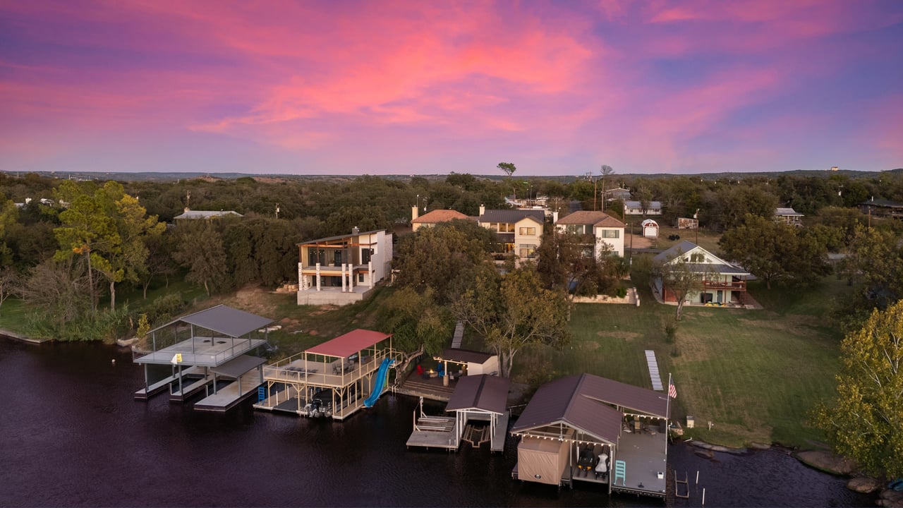 1601 County Road 118B