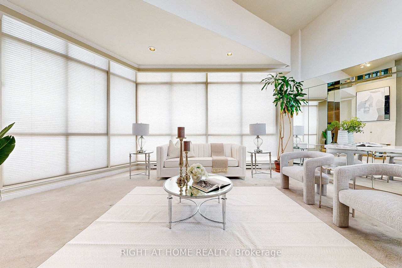 PENTHOUSE IN PRIME NORTH YORK 