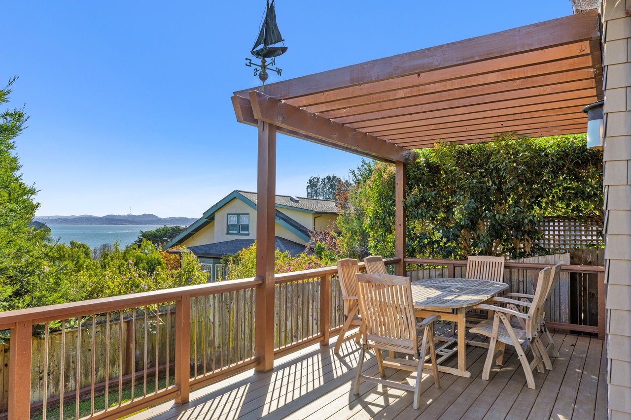 Private and Inviting Old Town Tiburon Residence