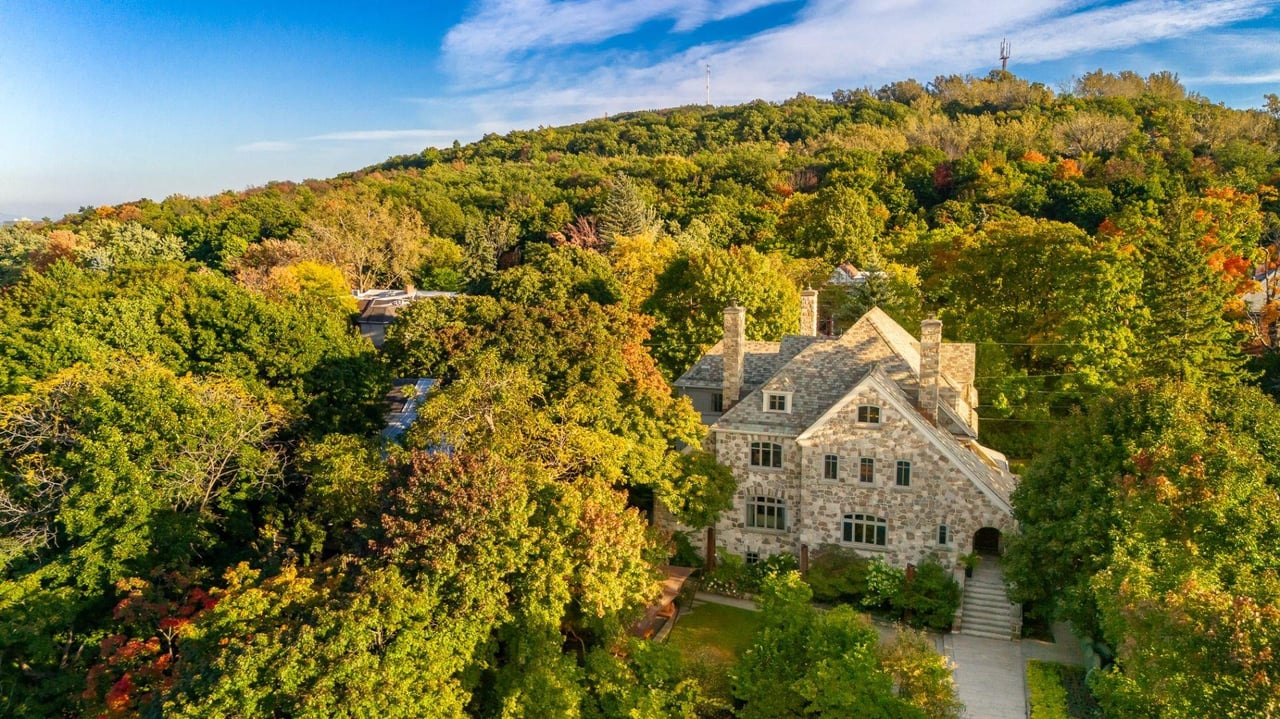  Outremont | Exceptional estate on Maplewood