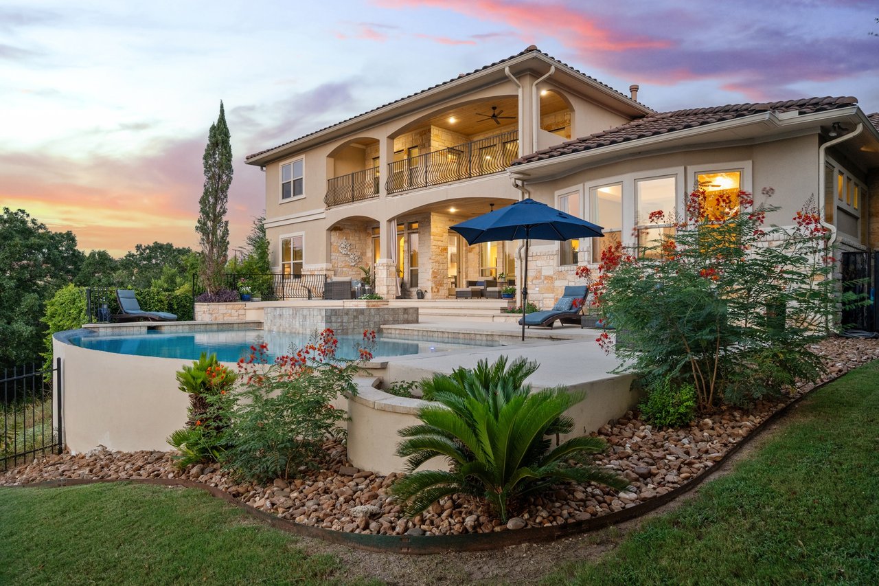 103 Lucayan Cove
