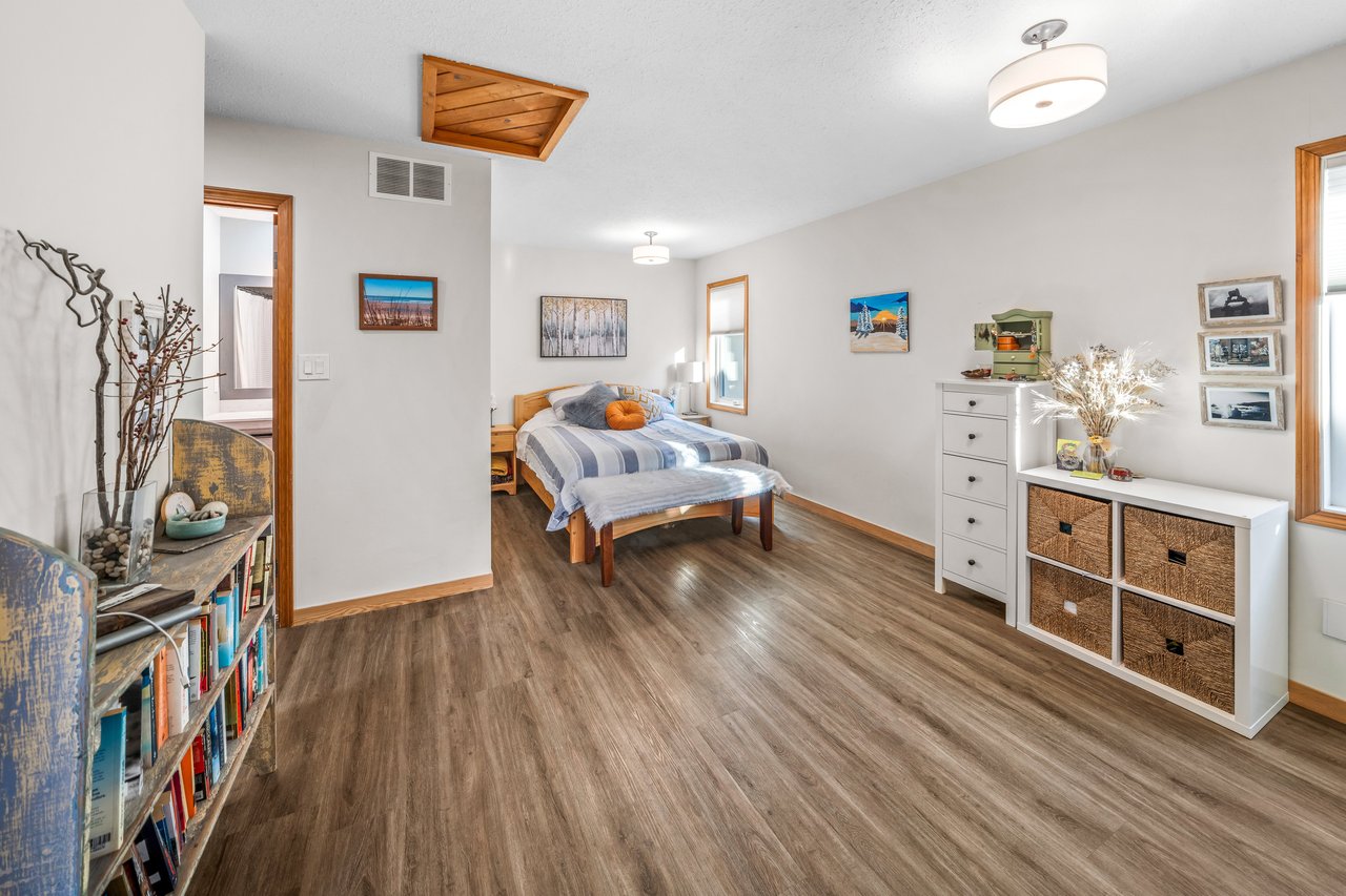 809 5th Street Unit: 3