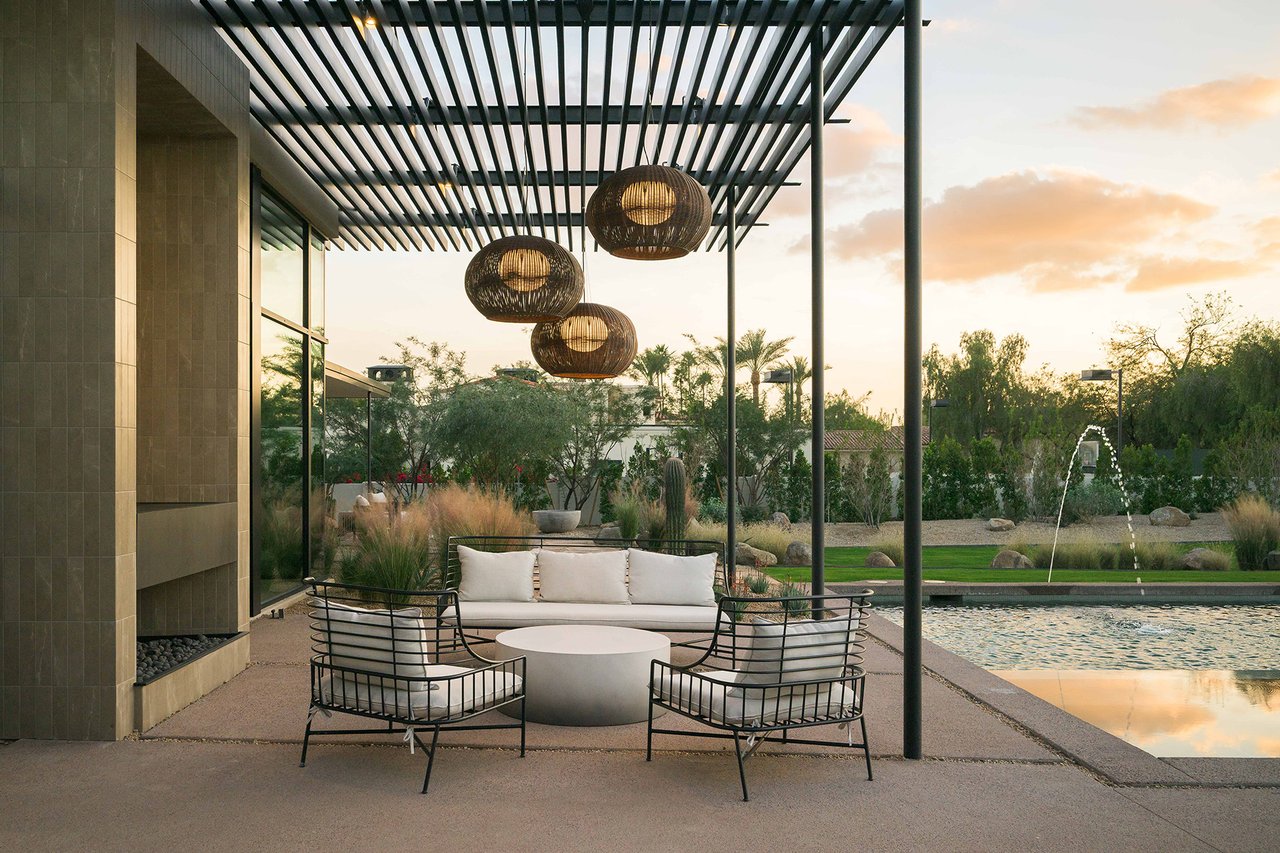 5287 N INVERGORDON Road