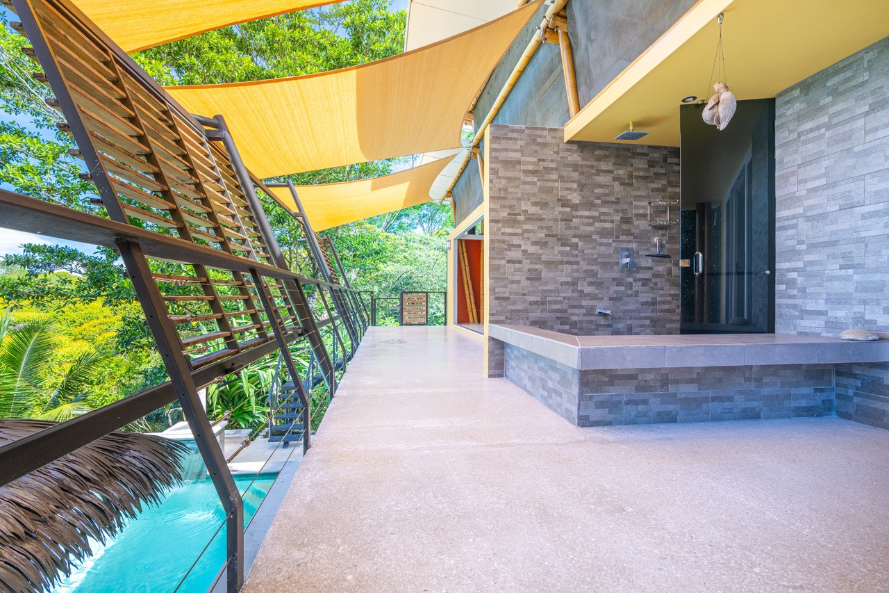 Casa Chiquita - Ocean View Retreat in the Heart of Ojochal – 3 Bed, 3 Bath with Pool, Fruit Trees & Prime Location