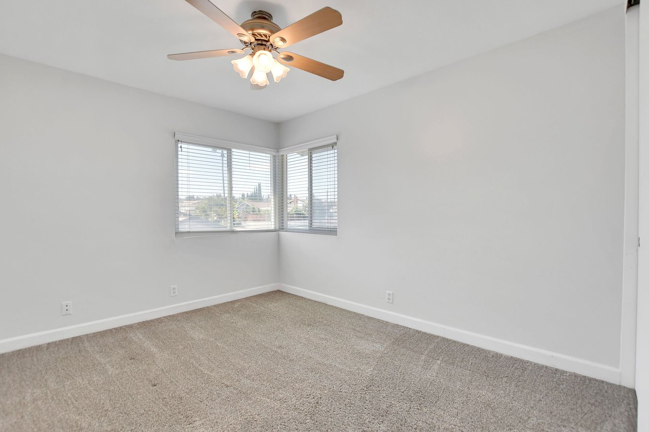 1460 Forest Glen 4