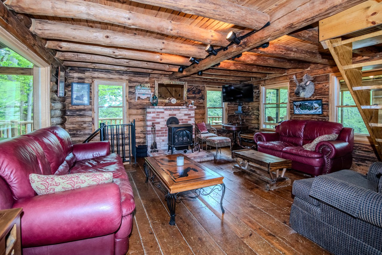 76 Johnson Loop