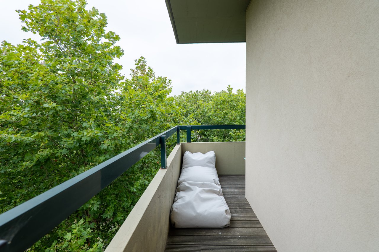 Sea View 2-Bedroom Apartment for Rent in Tranquil Foz Location