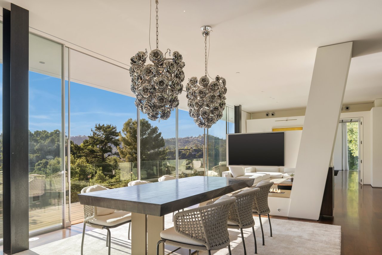 9727 Oak Pass Rd, beverly hills