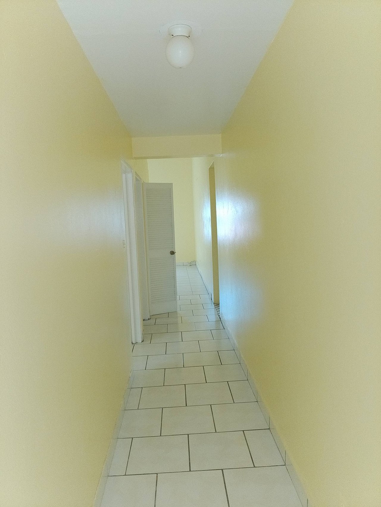 1124 Mainstreet Commercial Space 