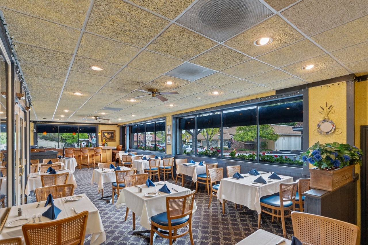 Restaurant Bldg. For Sale in Downtown Saratoga