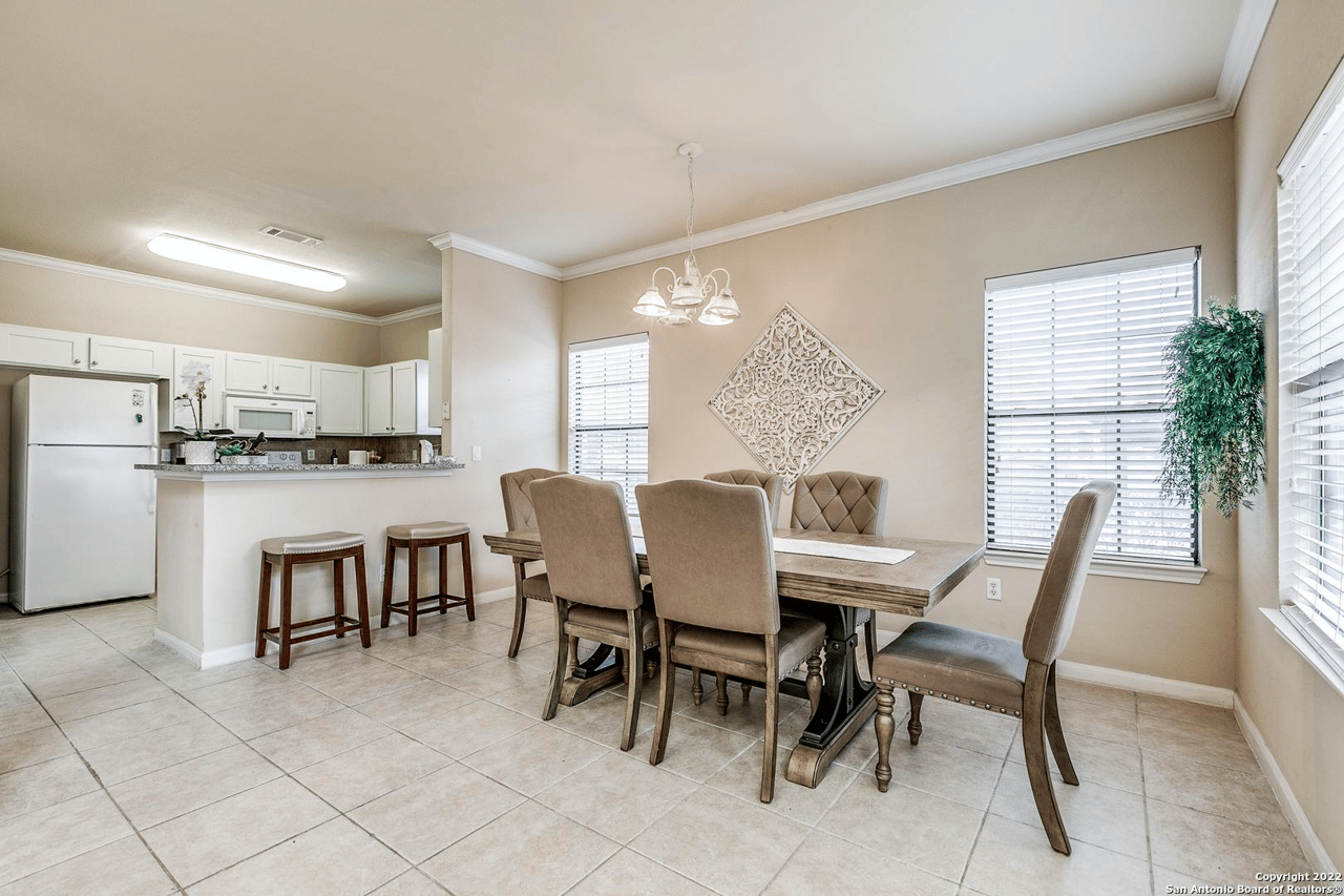6160 Eckhert Rd, #804