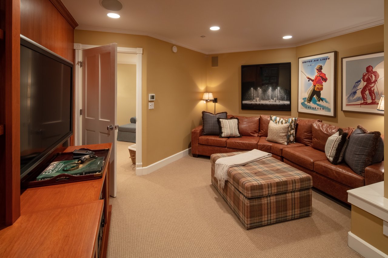 Charming Victorian Townhome