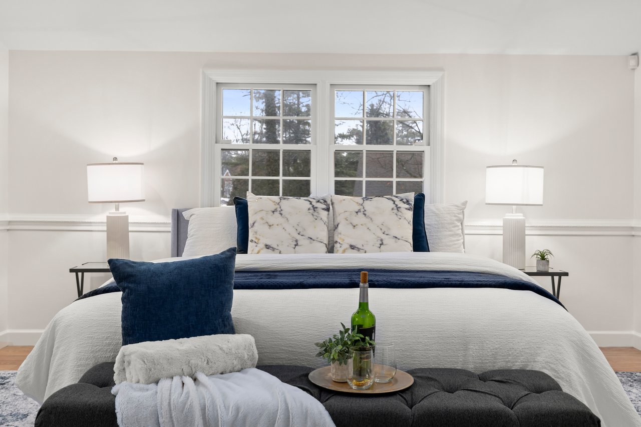 Renovated. Private. Prime Deerfield location.