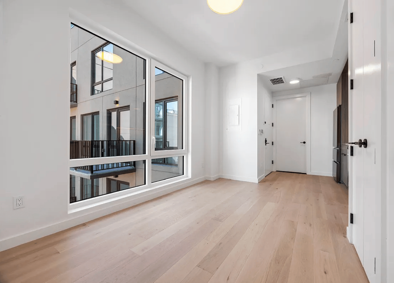 1211 Fulton Street