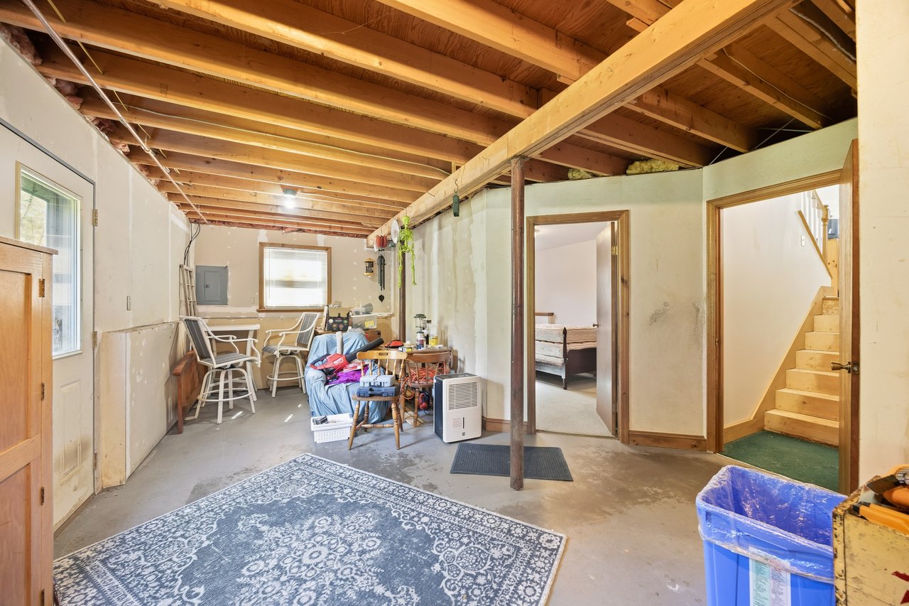 59 Ross Ave, Thomaston