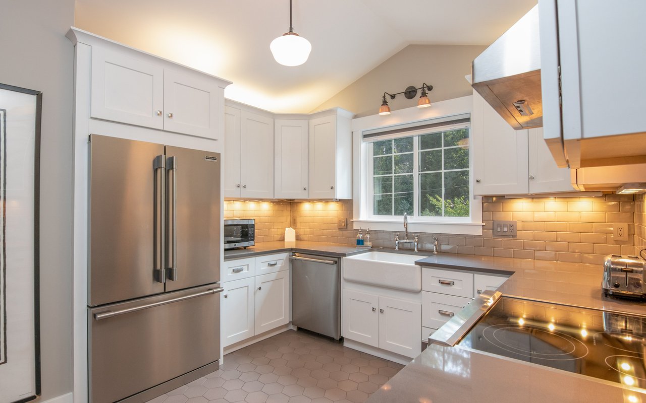 Deals for The Home: Top 10 Labor Day Sales to Save Money and Add Value to Your 🏠