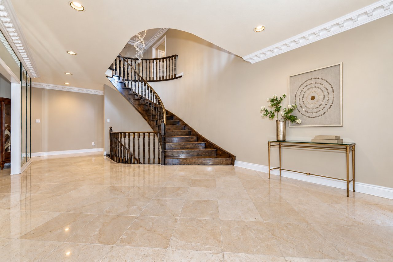 29 Northgate Crescent