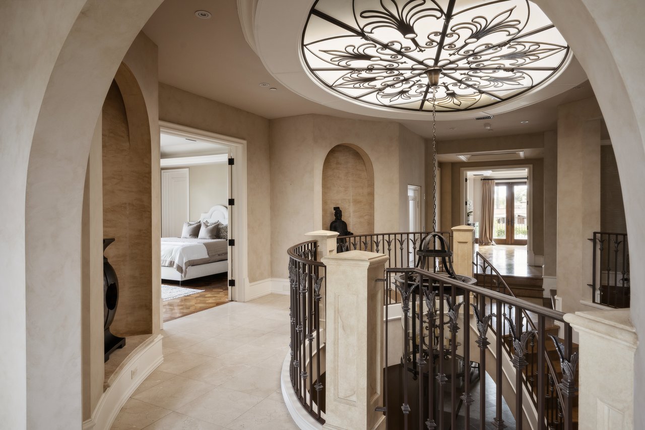617 N Camden Dr, Beverly Hills