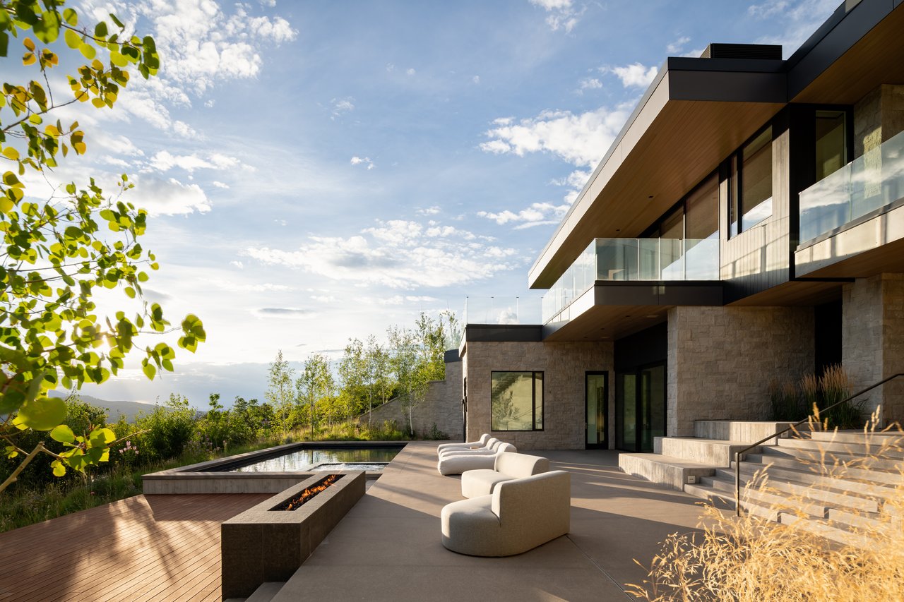 401 Carroll Drive