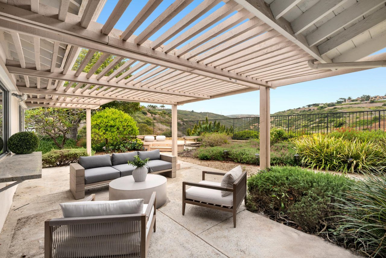 1606 Reef View Circle