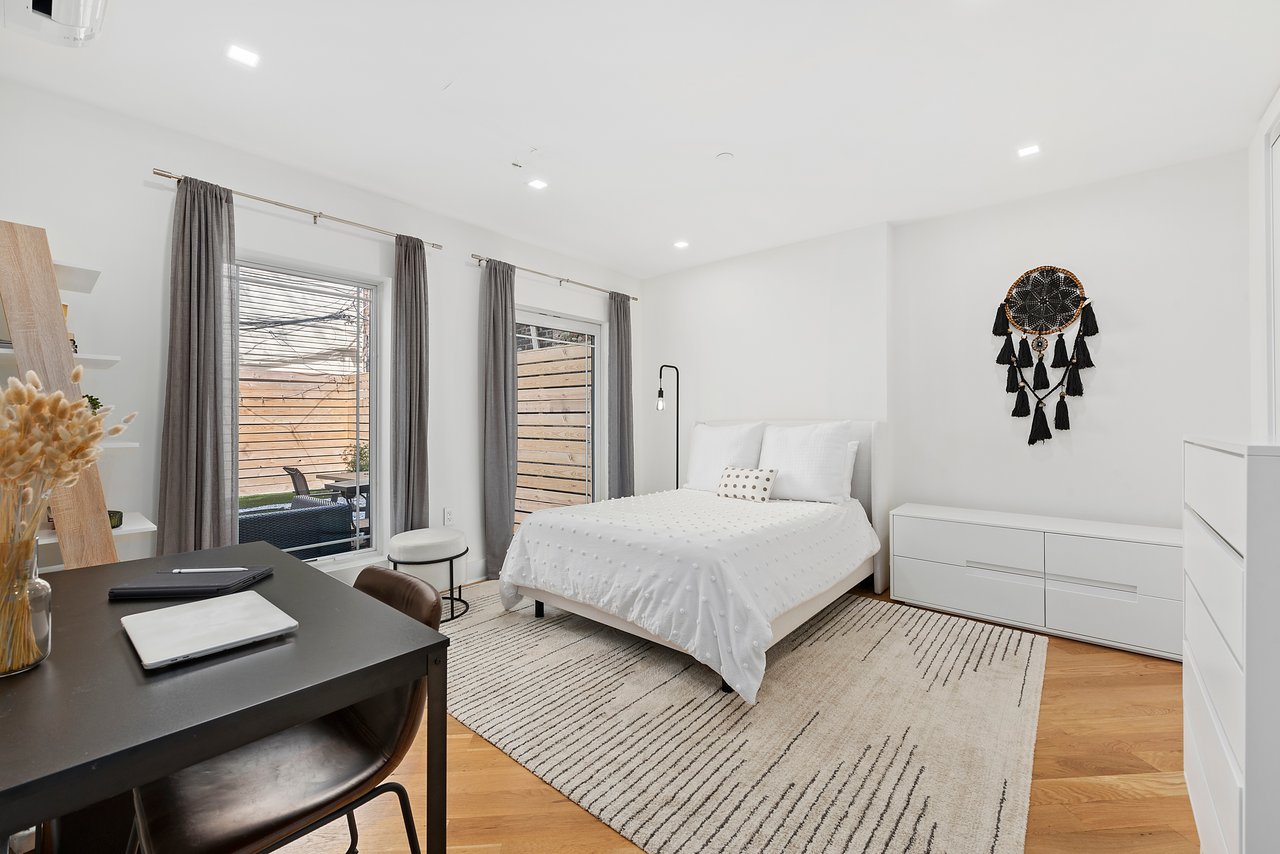 571 Lafayette Avenue