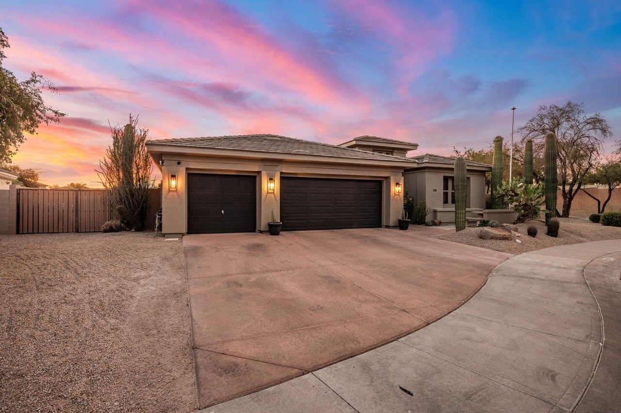 22936 N 39th Place