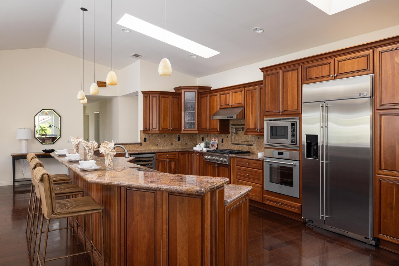 17205 Vendor Pl