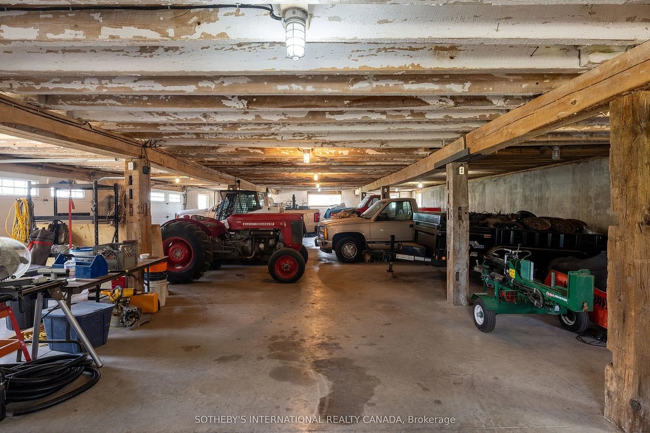 15366 The Gore Rd, Caledon