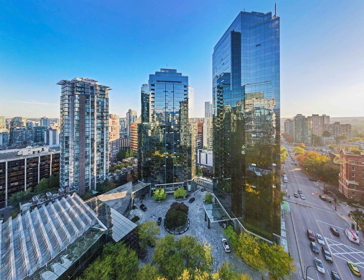 1050 Burrard St, #1807