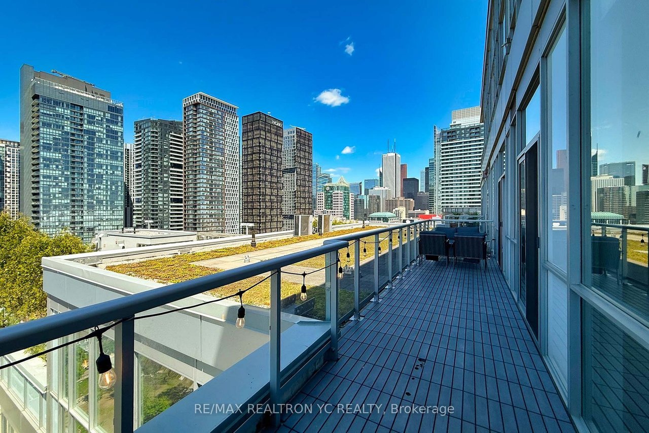 A GEM IN THE HEART OF DOWNTOWN 