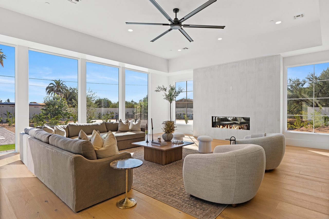 10809 N 82ND Place, Scottsdale