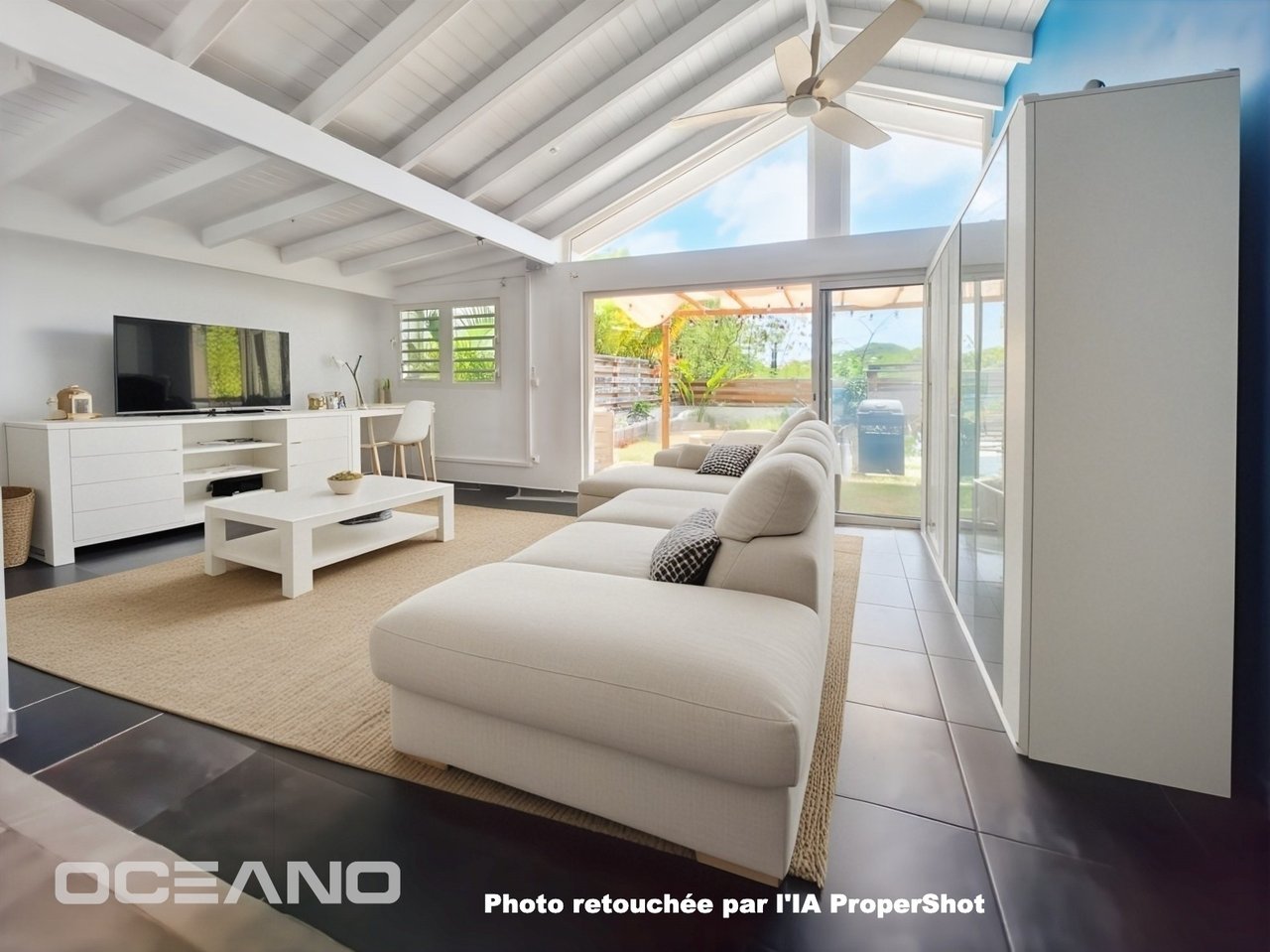 4-bedroom house with garden 