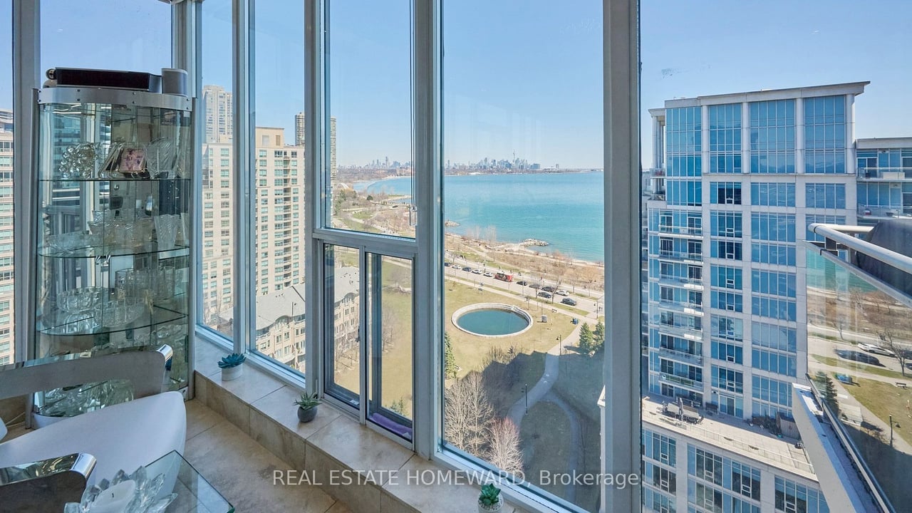 MIMICO LUXURY PENTHOUSE 