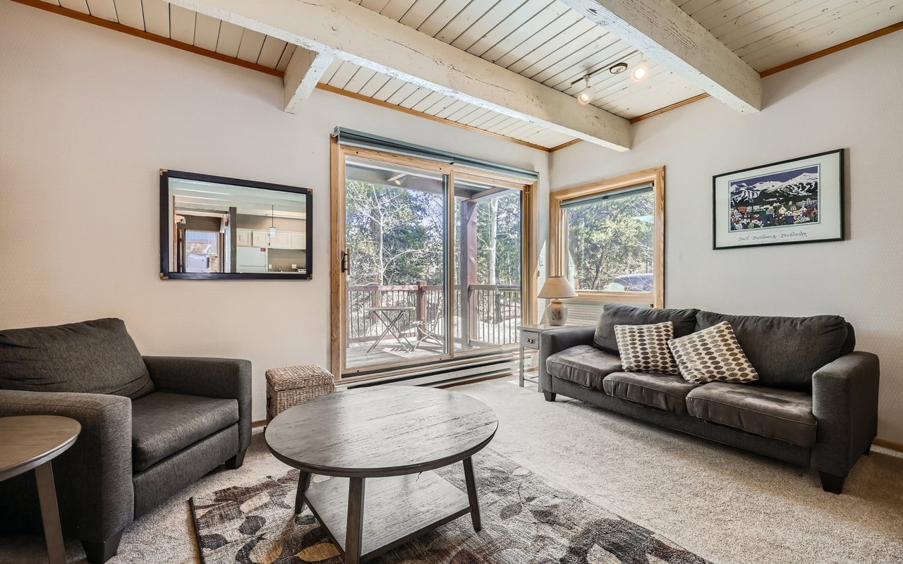 Just Listed: Light-Filled Breck Studio in Zone 1 – Walk to Lifts, Trails & Main Street!