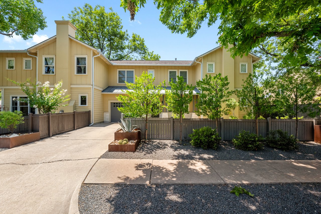 1403 W 12th Street #B