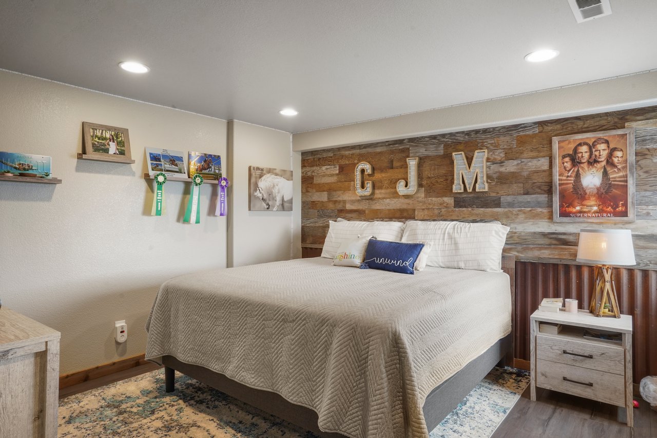 7674 Paleo Way