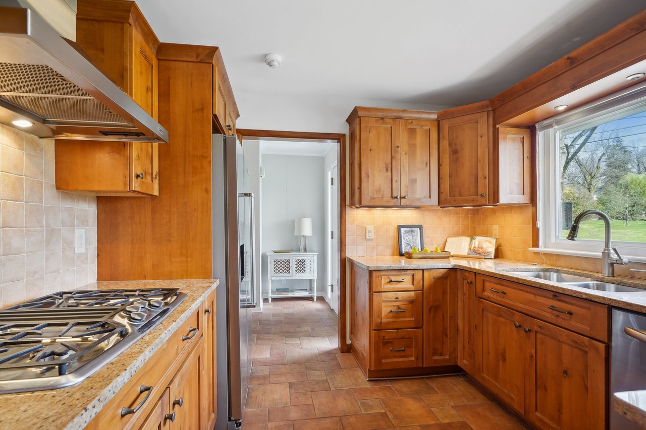 31 Glenside Dr