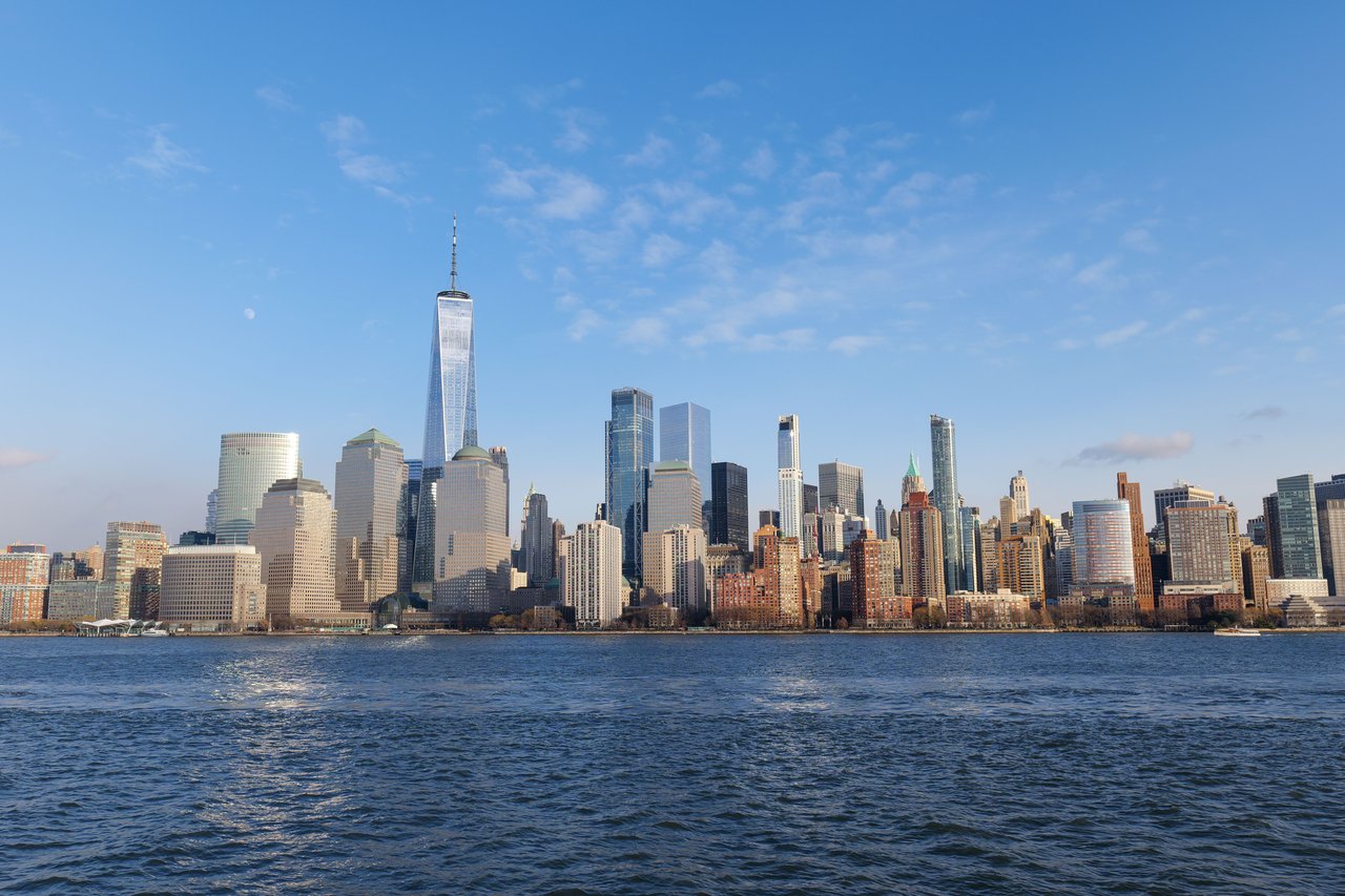 The Parviz Team works with Malaysian real estate professionals and international clients buying, selling, renting, and investing in New York City.