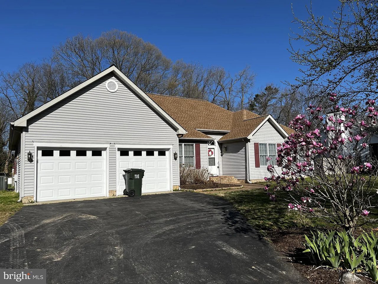 805 Chapel Farm Dr