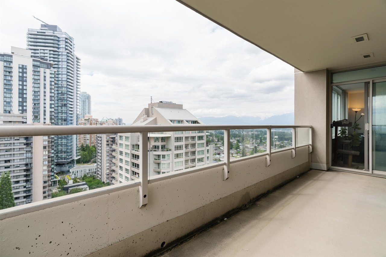 6055 Nelson Ave, #2102